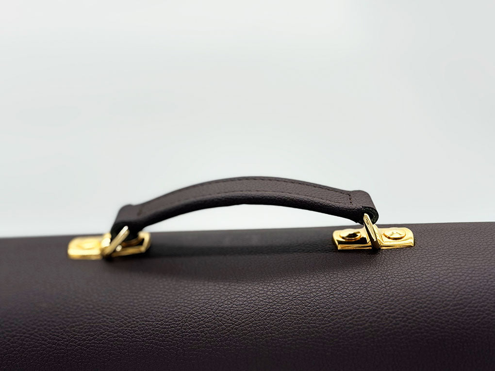 Rose Moon – The Magic of Elegance